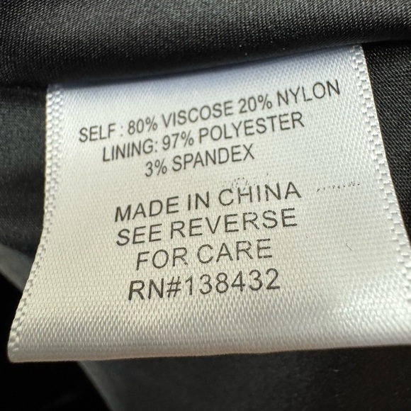 NWOT Modcloth Size Small Black Velvet Beaded Pearl Trim High Neck Above Knee - Picture 7 of 8